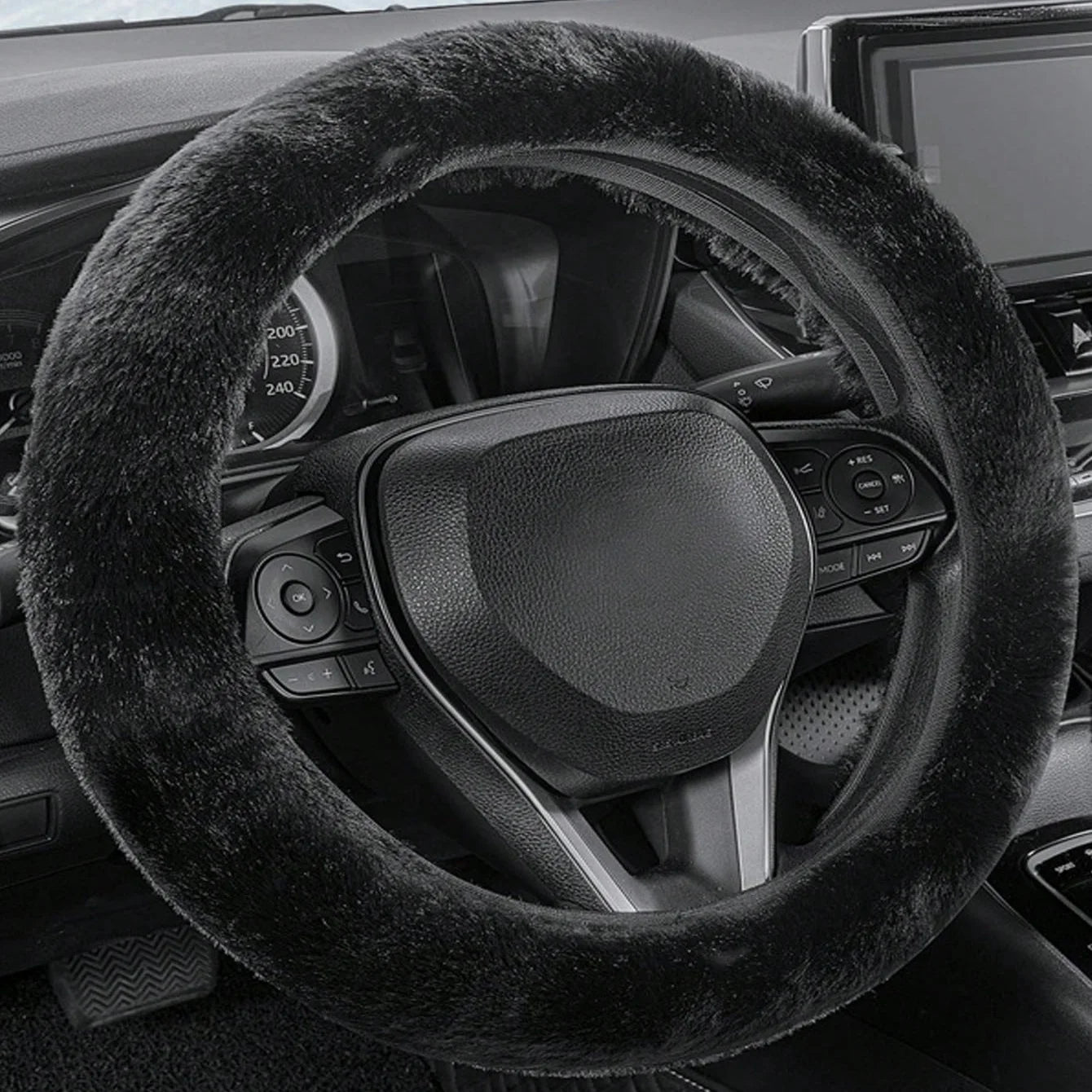 Car steering wheel cover without inner ring in winter plush warm soft comfortable non-slip elastic elastic handlebar cover